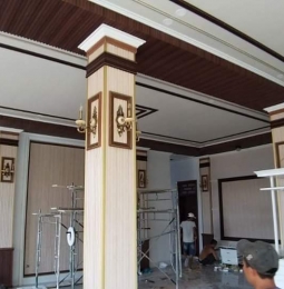 Lam nhựa trang trí